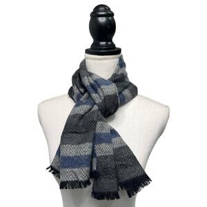 Enrico Milano Scarf 100 Silk Scarf Gray Blue Knit Striped Preppy Old Money